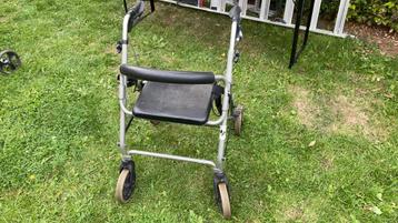 Rollator, degelijk merk, TNO keurmerk beschikbaar voor biedingen