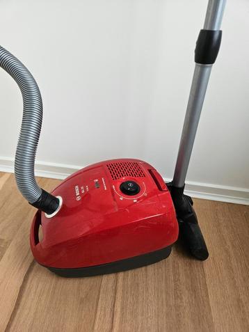 Top stofzuiger van Bosch, 1700w beschikbaar voor biedingen