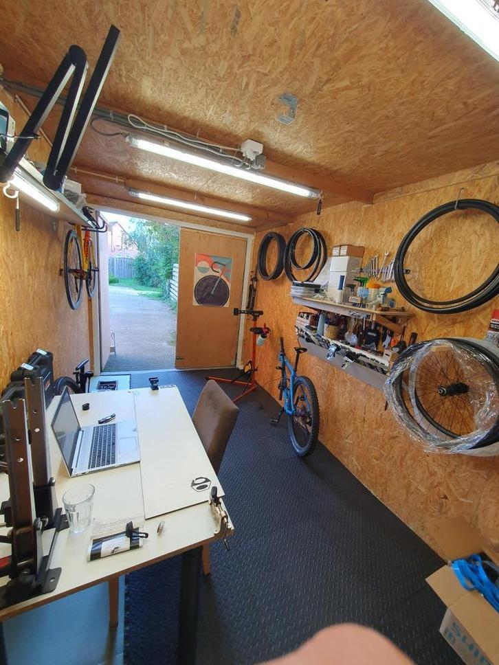 Herfst Actie! Gratis onderhoudsbeurt bij aankoop wielset!, Diensten en Vakmensen, Fietsenmakers en Bromfietsenmakers, Fietsreparatie