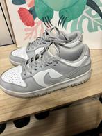 Nike dunk low retro, Kleding | Dames, Schoenen, Nike, Ophalen of Verzenden, Sneakers of Gympen, Grijs