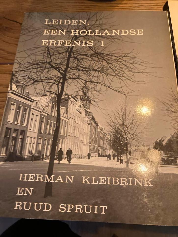Leiden, een Hollandse Erfenis (3 delen), Boeken, Geschiedenis | Stad en Regio, Gelezen, 20e eeuw of later, Verzenden