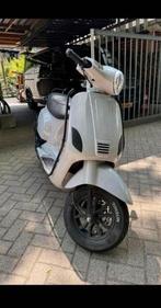 Bromfiets GTS Y7 TOSCANA wit, Fietsen en Brommers, Scooters | Vespa, Ophalen, Overige modellen, Maximaal 45 km/u, Zo goed als nieuw