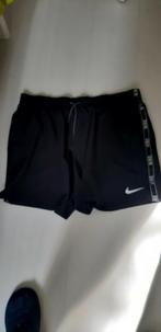 2 heren zwem/ korte broeken merk Nike maat XXL., Ophalen of Verzenden, Zo goed als nieuw, Nike, Korte broek