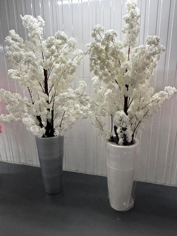 Mooi vazen met bloesemboom, Huis en Inrichting, Woonaccessoires | Kunstplanten en Kunstbloemen, Zo goed als nieuw, Ophalen of Verzenden