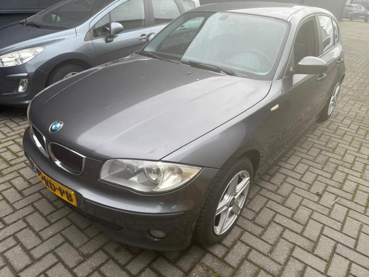 Bmw 1-serie 118i, Auto's, BMW, 1-Serie, ABS, Airbags, Boordcomputer, Centrale vergrendeling, Elektrische buitenspiegels, Electronic Stability Program (ESP)