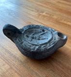 Oud romeins aardewerk olie lampje, Antiek en Kunst, Antiek | Keramiek en Aardewerk, Ophalen of Verzenden
