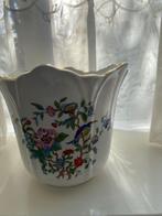 Bloempot Aynsley Pembroke, Ophalen