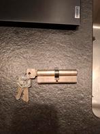 2 cilinders, Doe-het-zelf en Verbouw, Ophalen, Slot