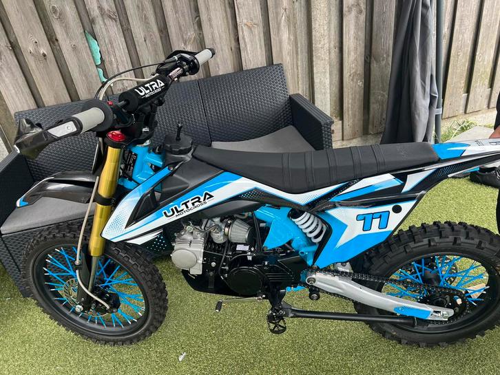 Ultra cross 125cc, Fietsen en Brommers, Brommers | Crossbrommers, Zo goed als nieuw, Overige merken, Ophalen