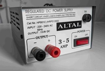 Altai netvoeding 13.8 volt 3-5 ampere.  beschikbaar voor biedingen