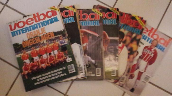 Te koop: Voetbal International (Jaren '80), Verzamelen, Sportartikelen en Voetbal, Gebruikt, Boek of Tijdschrift, Overige binnenlandse clubs