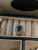 Zilveren ring met Zeeuwse knoop - Maat 18.1, Sieraden, Tassen en Uiterlijk, Ringen, 18 tot 19, Gebruikt, Ophalen of Verzenden