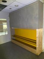 Grote Kast met Planken en Deuren, Ophalen, 200 cm of meer, 200 cm of meer, 25 tot 50 cm