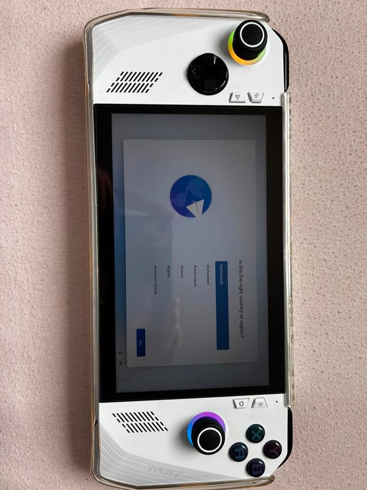 Goed werkende ROG Ally, Computers en Software, Desktop Pc's, Zo goed als nieuw, 4 Ghz of meer, SSD, 16 GB, Met videokaart, Gaming