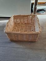 Mooie stevige rieten mandje nieuw, Huis en Inrichting, Woonaccessoires | Schalen en Manden, Ophalen, Nieuw
