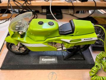 Kawasaki Ninja Telefoon. Schaalmodel, groen , incompleet beschikbaar voor biedingen