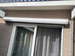 Elektrisch Knikarmscherm Ral 9010, Doe-het-zelf en Verbouw, Rolluiken, Ophalen, Gebruikt, Wit, 200 cm of meer