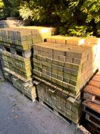 Te koop: beton klinkers diverese kleuren., Ophalen, Gebruikt, Beton, Klinkers