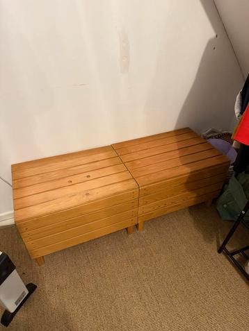 Twee houten IKEA opbergkisten beschikbaar voor biedingen