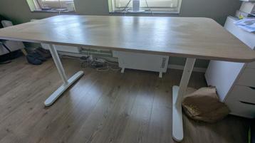 bureau Bekant Ikea - afbeelding 2