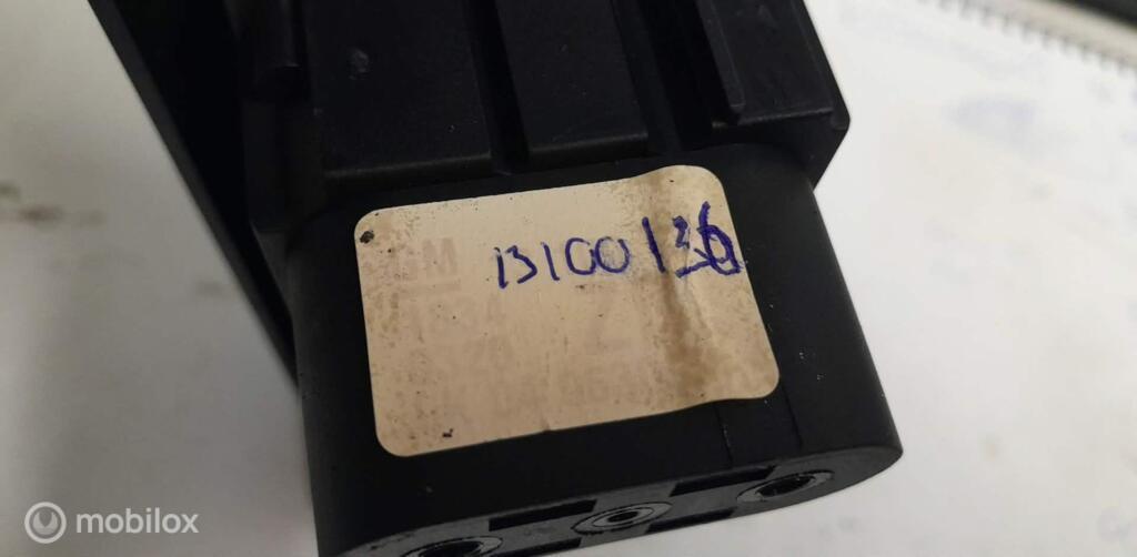 Lichtschakelaar Opel Astra H 13198925 13198926 13100128, Auto-onderdelen, Gebruikt, Ophalen of Verzenden