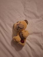 Cute beertje met lieveheersbeestje, Verzamelen, Beren en Cherished Teddies, Ophalen of Verzenden, Zo goed als nieuw, Stoffen beer