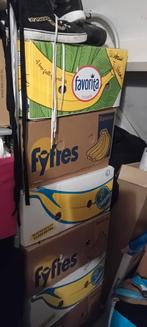 6 a 7 bananen dozen nieuwe, zgan en gebruikte schoenen, Ophalen, Overige kleuren, Diverse, Sneakers of Gympen