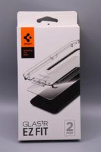 Spigen screenprotector (2x) | iPhone 12 / 12 Pro, Ophalen of Verzenden, Nieuw, IPhone 12, Frontje of Cover