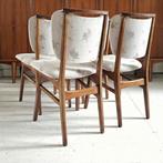 Vintage set eetkamerstoelen donker teak/wit velvet, Huis en Inrichting, Stoelen, Ophalen, Bruin, Devintagerie, Vintage
