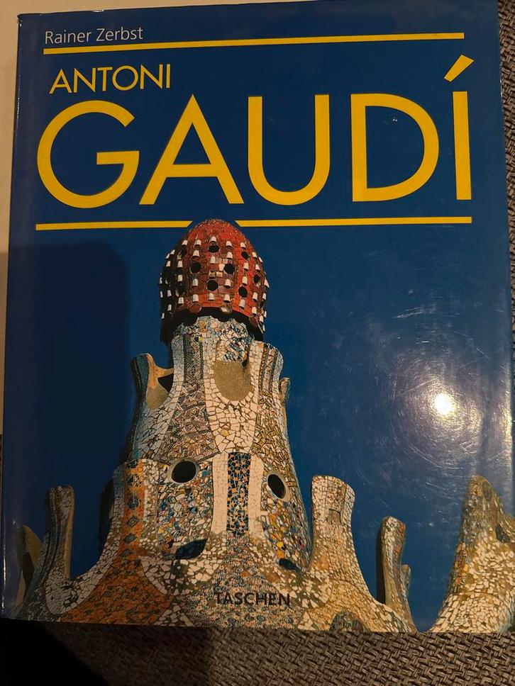 Antoni Gaudí door Rainer Zerbst - Taschen, Boeken, Kunst en Cultuur | Fotografie en Design, Nieuw, Fotografie algemeen, Ophalen of Verzenden