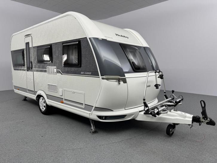 Hobby De Luxe 455 UF Mover Fietsendrager, Caravans en Kamperen, Caravans, Bedrijf, tot en met 4, Rondzit, Hobby, Vast bed, 4 tot 5 meter
