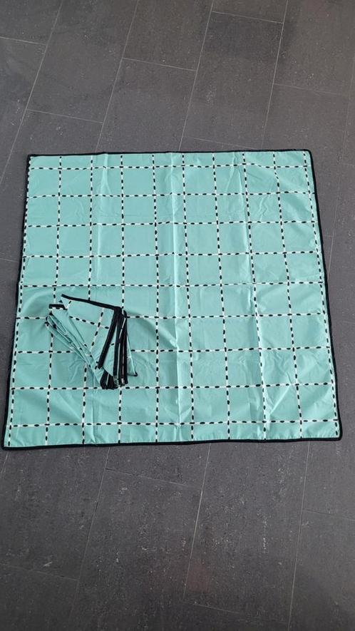 Handgemaakt tafelkleed met 12 bijbehorende servetten, Huis en Inrichting, Keuken | Textiel, Nieuw, Tafelkleed of Tafelzeil, Wit