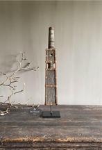 Oud houten ornament op standaard hout stoer sober landelijk, Huis en Inrichting, Verzenden, Nieuw