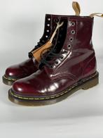 Dr. Martens Vegan 1460 boots cherry red – size 38, Kleding | Dames, Zwart, Lage of Enkellaarzen, Nieuw, Ophalen of Verzenden