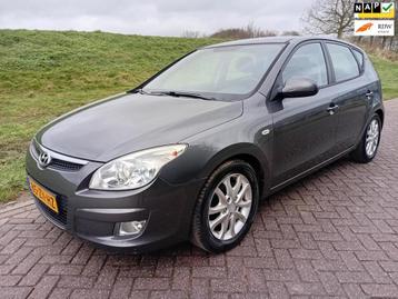 Hyundai I30 CRDI Dynamic Business 5-drs 1.6 CRDi Dynamic Bus beschikbaar voor biedingen