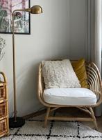 IKEA Buskbo rotan stoel met kussen, Huis en Inrichting, Stoelen, Ophalen, Wit, Riet of Rotan, Zo goed als nieuw