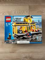 Lego 7997 - Lego City Station - *NIEUW*, Kinderen en Baby's, Speelgoed | Duplo en Lego, Ophalen of Verzenden, Nieuw, Complete set