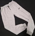 Nike joggingbroek - Maat 176 (valt als 164), Kleding | Dames, Sportkleding, Overige typen, Nike, Ophalen of Verzenden, Zo goed als nieuw