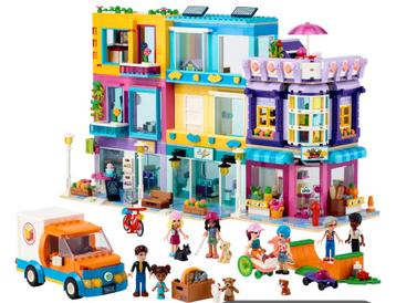 41704 Lego Friends Hoofdstraatgebouw beschikbaar voor biedingen