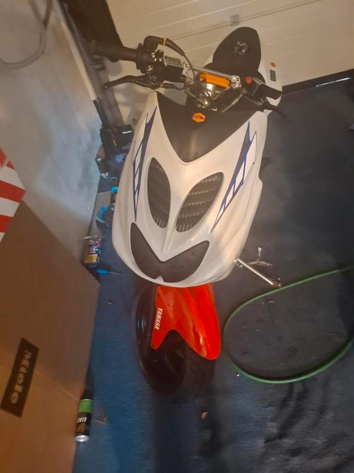DDL/Thunder racing Yamaha Aerox race scooter, Fietsen en Brommers, Scooters | Yamaha, Zo goed als nieuw, Aerox, Ophalen