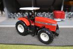 Siku Massey Ferguson 9240 Tractor ( canadese uitvoervoering), Hobby en Vrije tijd, Modelauto's | 1:32, Ophalen of Verzenden, SIKU