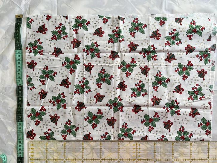 Kerst * Quilstof 18 wit hulst en strik, Diversen, Kerst, Nieuw, Ophalen of Verzenden
