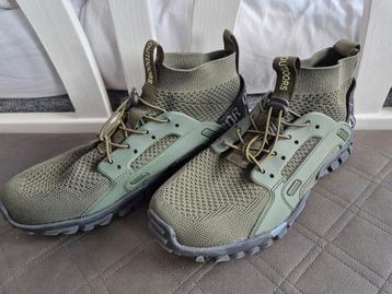 Multifunctionele schoenen beschikbaar voor biedingen