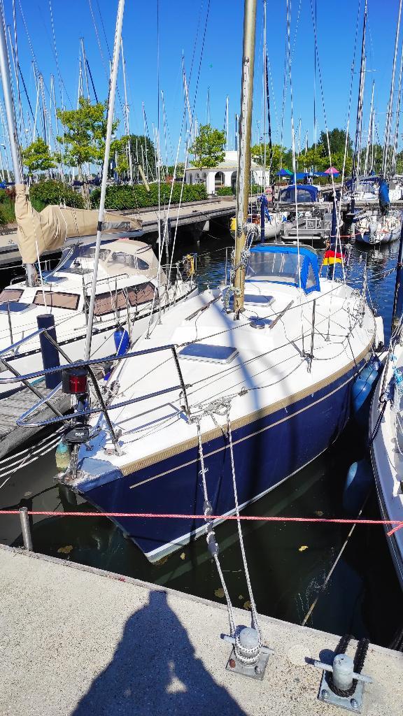 Zeiljacht Dufour 27, Watersport en Boten, Kajuitzeilboten en Zeiljachten, Gebruikt, Tourjacht of Cruiser, Polyester, 6 tot 9 meter