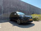 Volkswagen Tiguan Allspace 2.0TSI R-Line | HUD | El.trkhaak, 4 cilinders, 1984 cc, 179 pk, Zwart