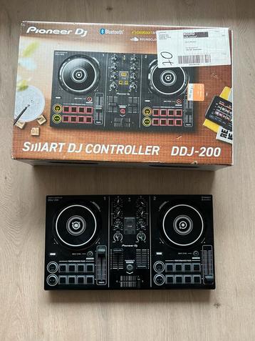 Pioneer DDJ-200 DJ Controller - Zo goed als nieuw! beschikbaar voor biedingen