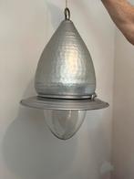 Bijzondere hanglamp van aluminium, hoogte 60 cm, Ophalen of Verzenden, Zo goed als nieuw