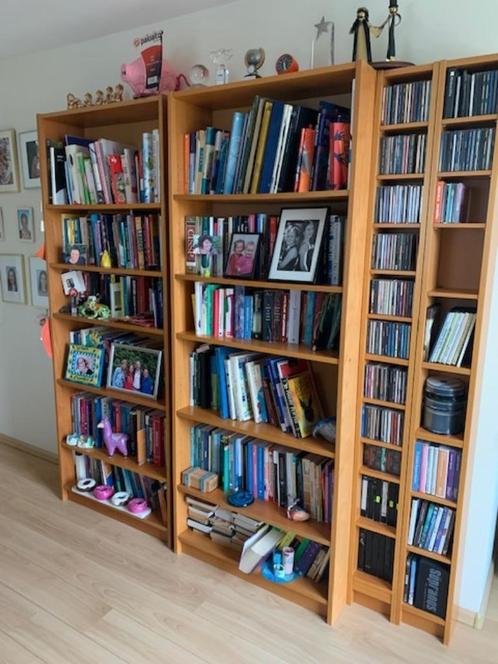 boekenkasten /dvd cd kastje billy Ikea, Huis en Inrichting, Kasten | Boekenkasten, Gebruikt, 50 tot 100 cm, 200 cm of meer, 25 tot 50 cm