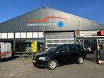 VOLKSWAGEN Touran 1.6 85KW Trendline inruiler lees de advert, Zwart, Handgeschakeld, 1598 cc, Benzine
