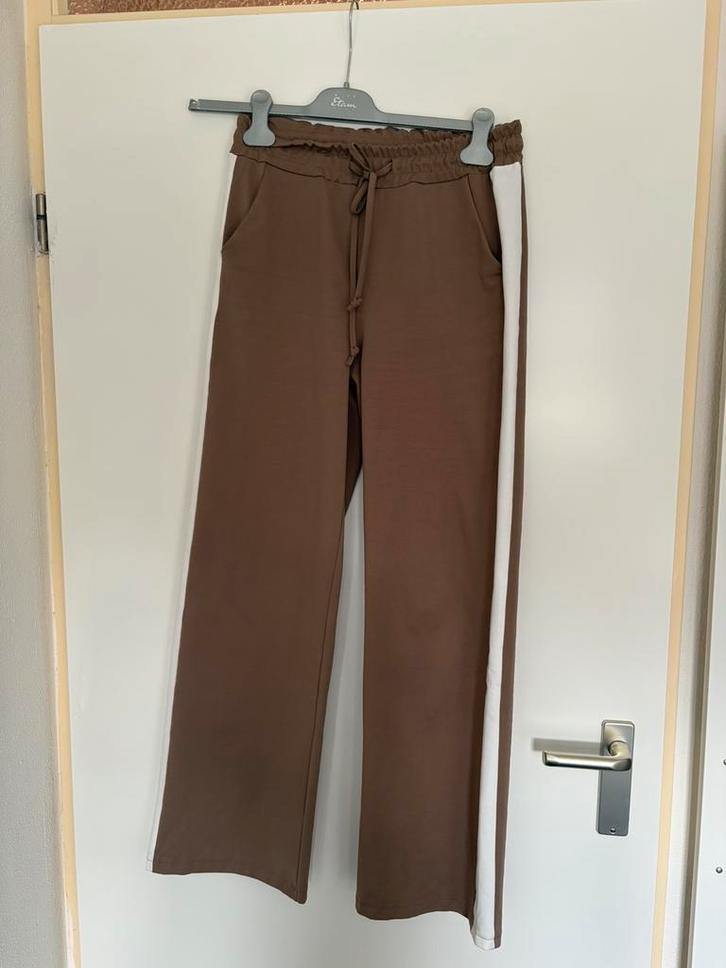 wide leg broek, Kleding | Dames, Broeken en Pantalons, Zo goed als nieuw, Maat 36 (S), Bruin, Lang, Ophalen of Verzenden